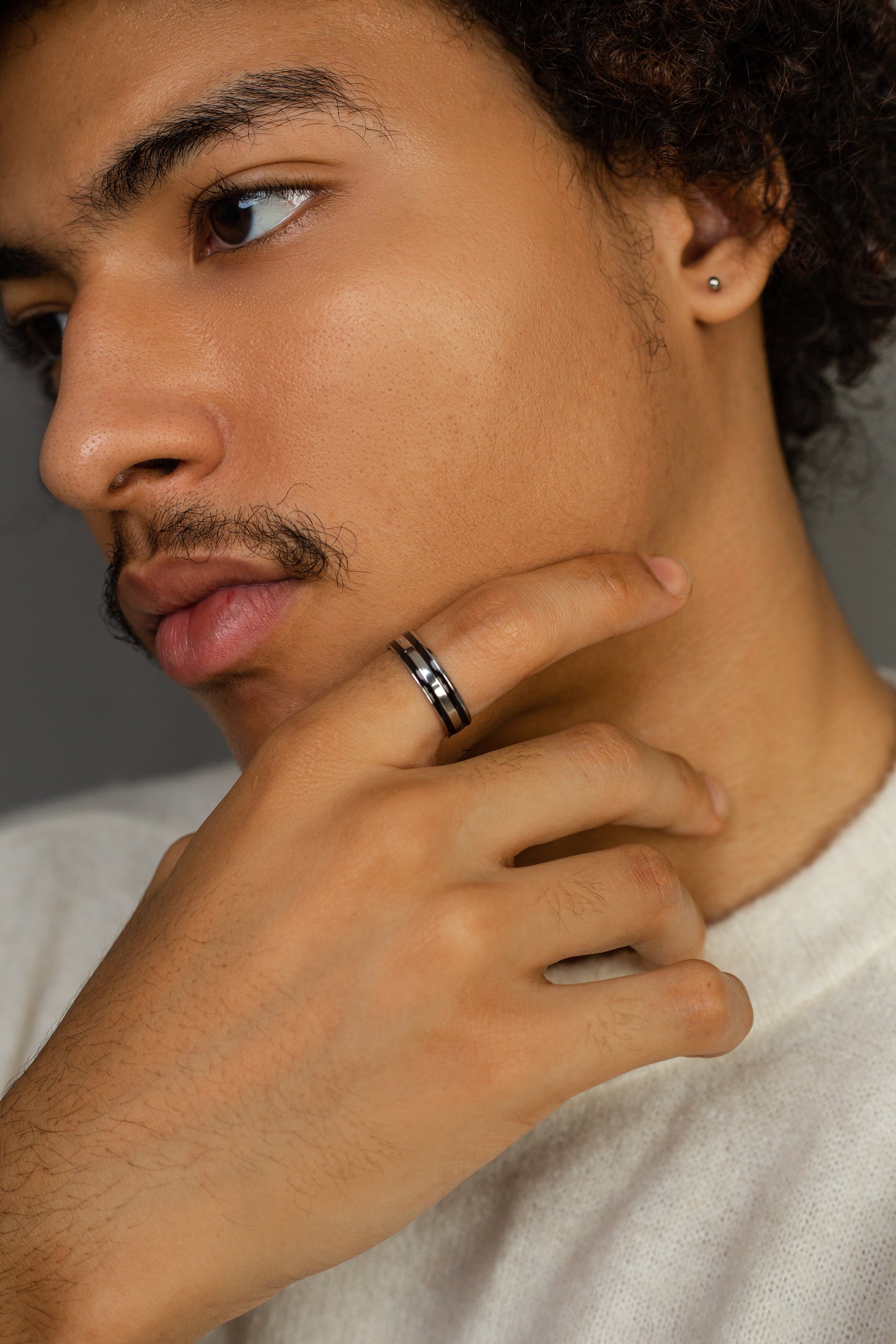 1403 Enamel rings